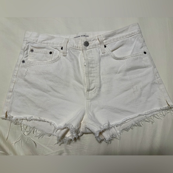 Denim Forum Aritzia White Denim Yoko High Rise Jean Short Size 28 - Picture 1 of 7
